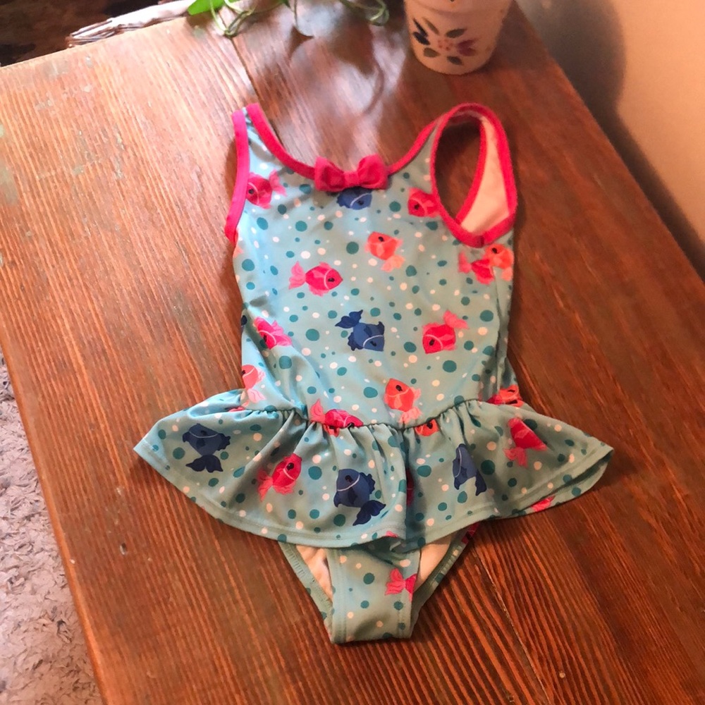 Gymboree girls bathing suit